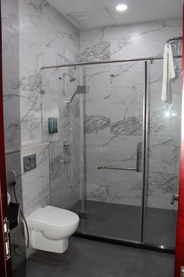Ixoras Hotel Kinszasa Zewnętrze zdjęcie